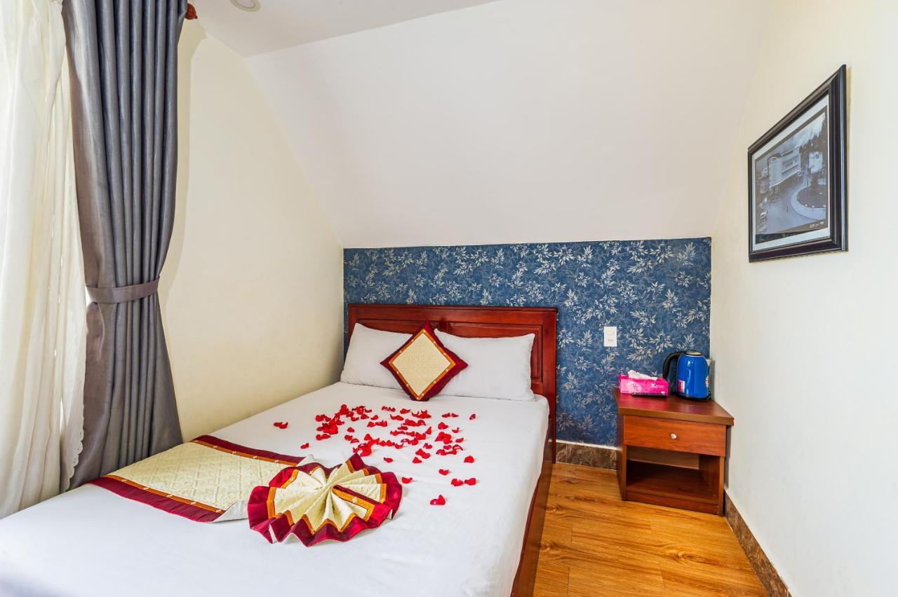 Hd Group Hotel 2 Dalat Bagian luar foto